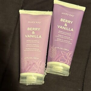 Mary Kay Berry & Vanilla Scented Shower Gel and Lotion - Lavender